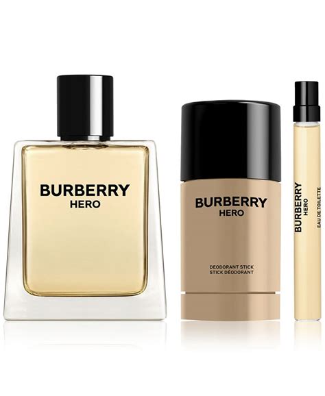 Burberry Men s 3